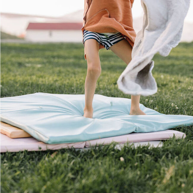 Vegan Leather Padded Everywhere Playmat, Sky - Playmats - 5