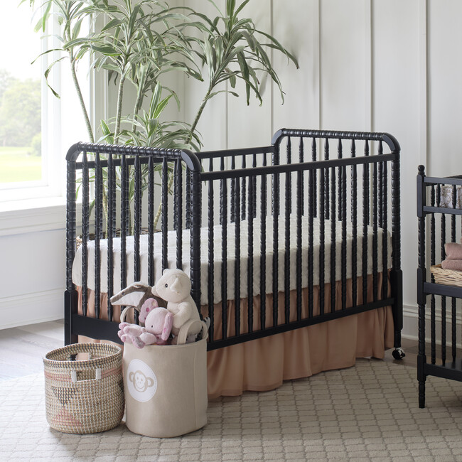 Jenny Lind 3in1 Convertible Crib, Ebony DaVinci Cribs &