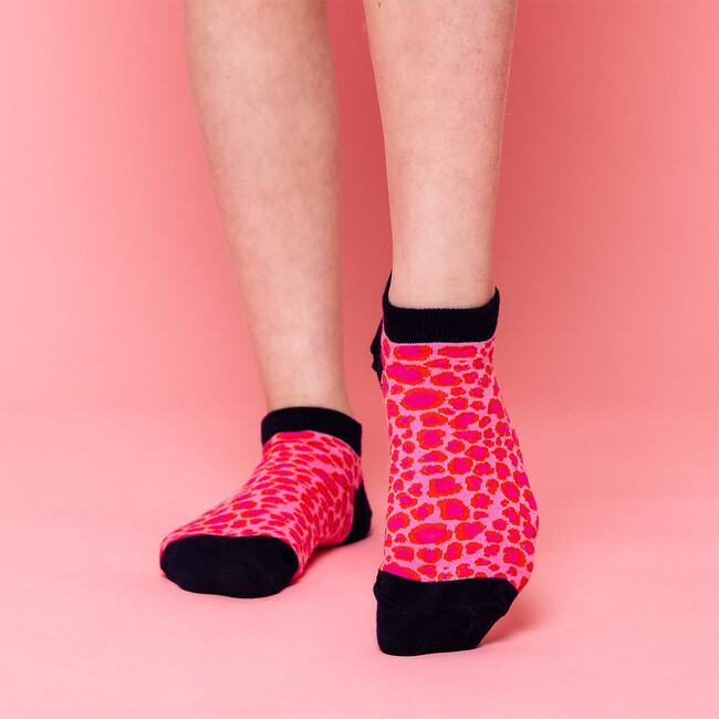 Sporty Feet Socks, Pink Leopard