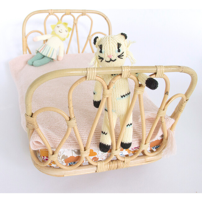Zig Zag the Tiger Rattle, White/Black - Rattles - 2