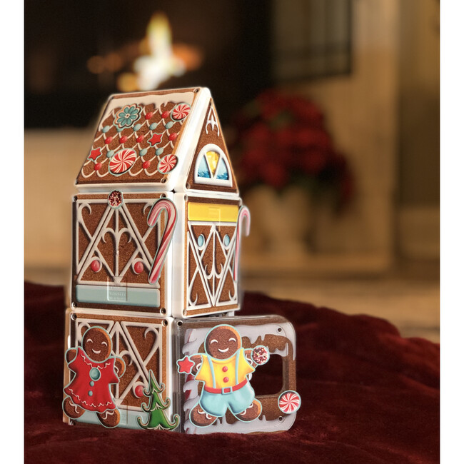 Gingerbread Candy Cabin
