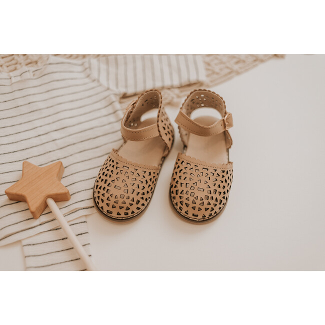 Leather Pocket Sandal, Tan - Sandals - 3