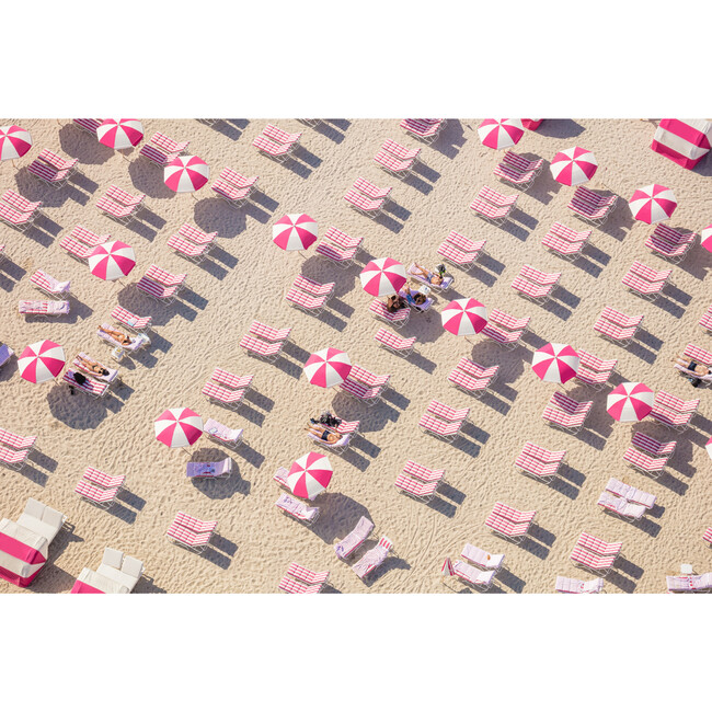 Pink and White Beach Club - Art - 1