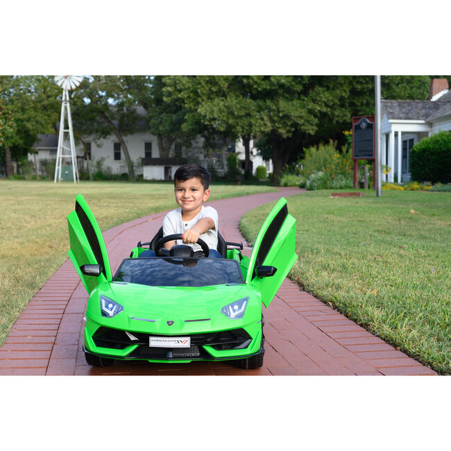 Lamborghini SVJ 12V, Green