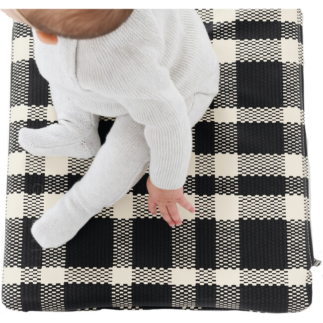 Padded Micro + Mat, Onyx - Playmats - 1