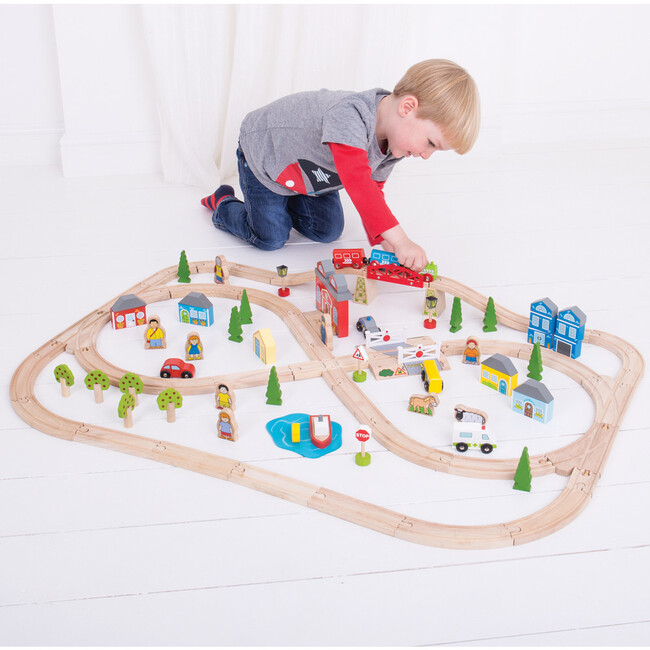 Town + Country Train Set