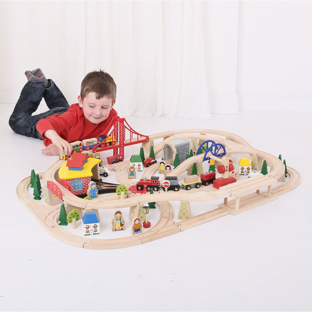 bigjigs freight train set