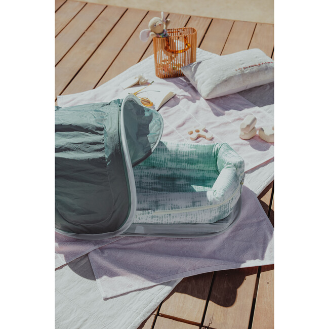 Deluxe+ Dock, Marine Shibori - DockATot Bouncers & Playards