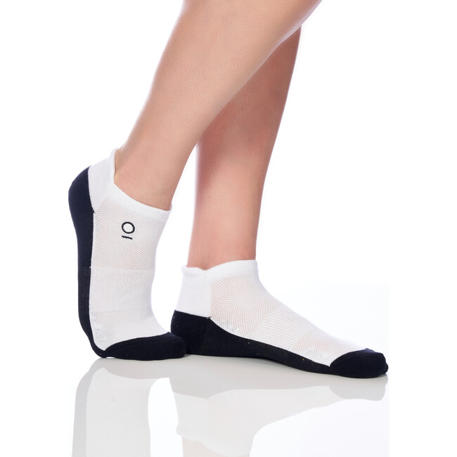 The Women's Sneaker Sock, White - Socks - 2
