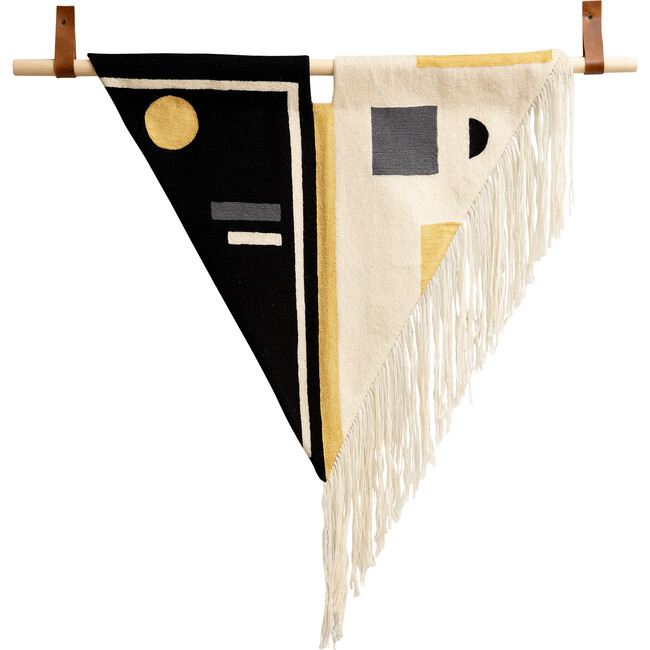 Triangle Fringed Tapestry, Black/White