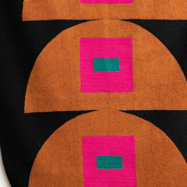 Squares Tapestry, Black/Fuchsia - Wall Décor - 3