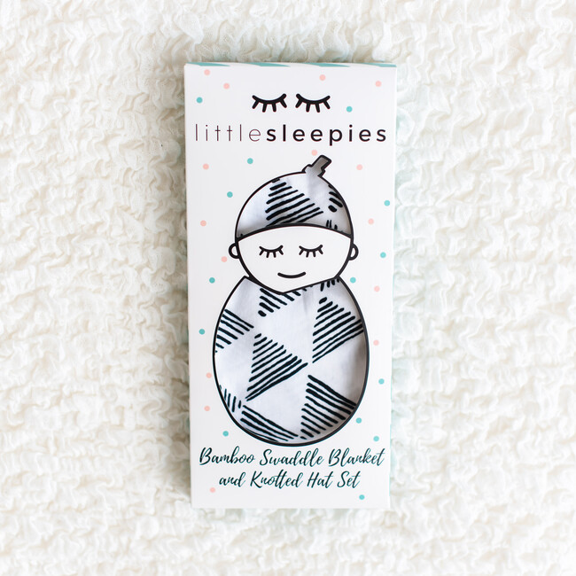 Bamboo Swaddle & Hat Set, Triangles - Mixed Accessories Set - 3
