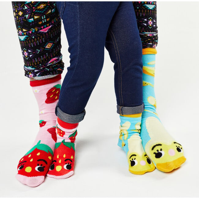 Strawberry & Banana Adult-and-Kid Socks Set (2 Pairs of Mismatched Food Socks) - Socks - 3