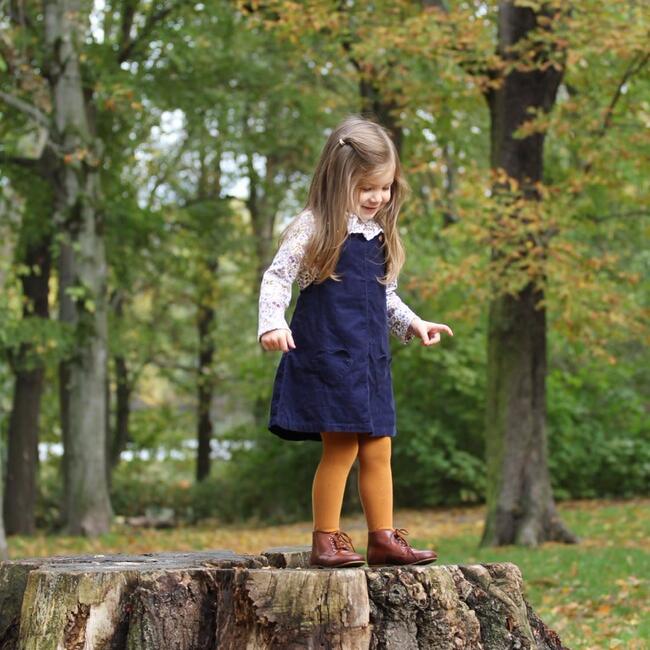 Classic Boot, Brown - Boots - 6