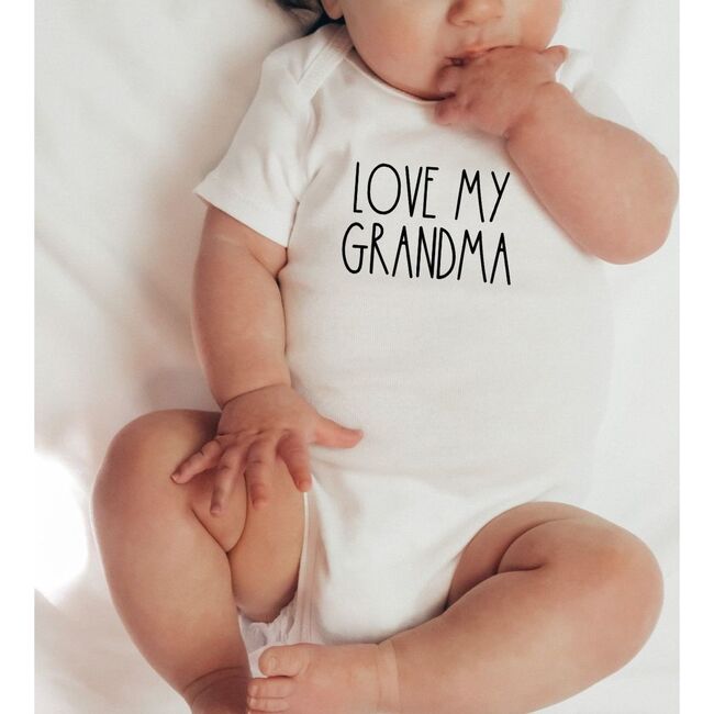 Love My Grandma S/S Bodysuit, Natural