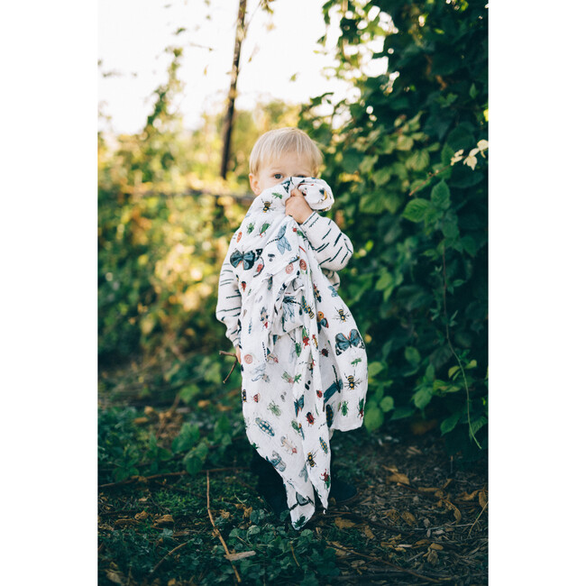 Deluxe Muslin Swaddle Blanket, Bugs - Swaddles - 5