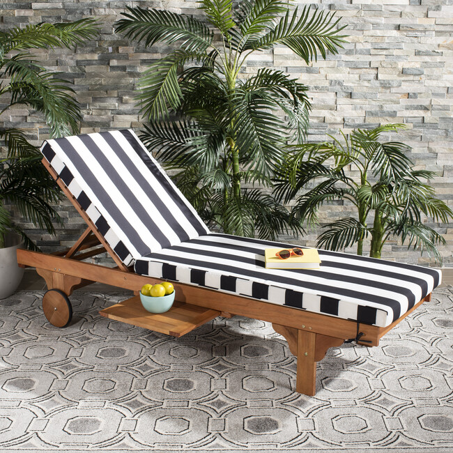 Newport Lounge Chair, Acacia/Black Canopy Stripe