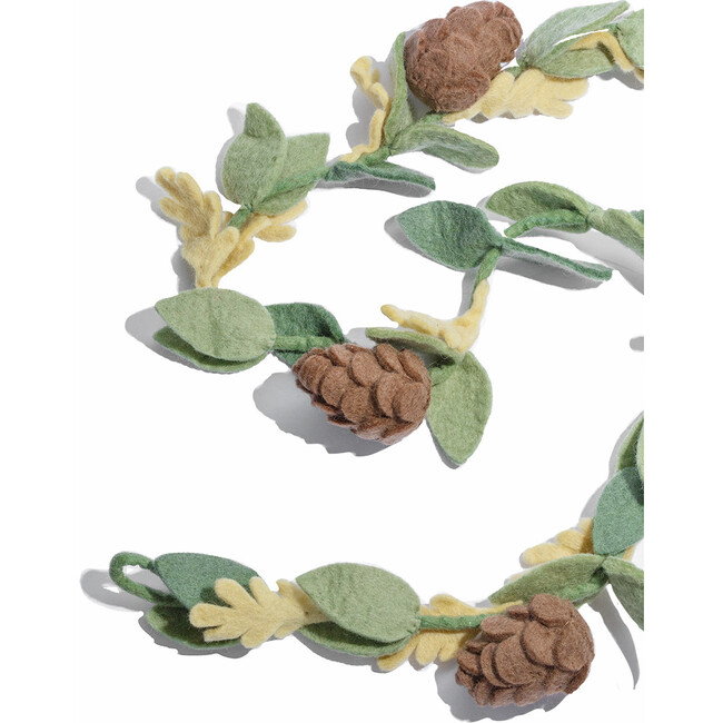 Felt Pinecone Garland, Green and Brown
