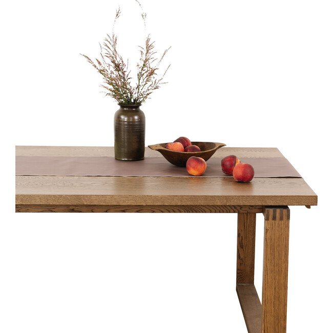 Table Runner, Currant