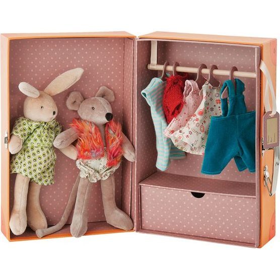 The Little Wardrobe with Dolls & Clothes