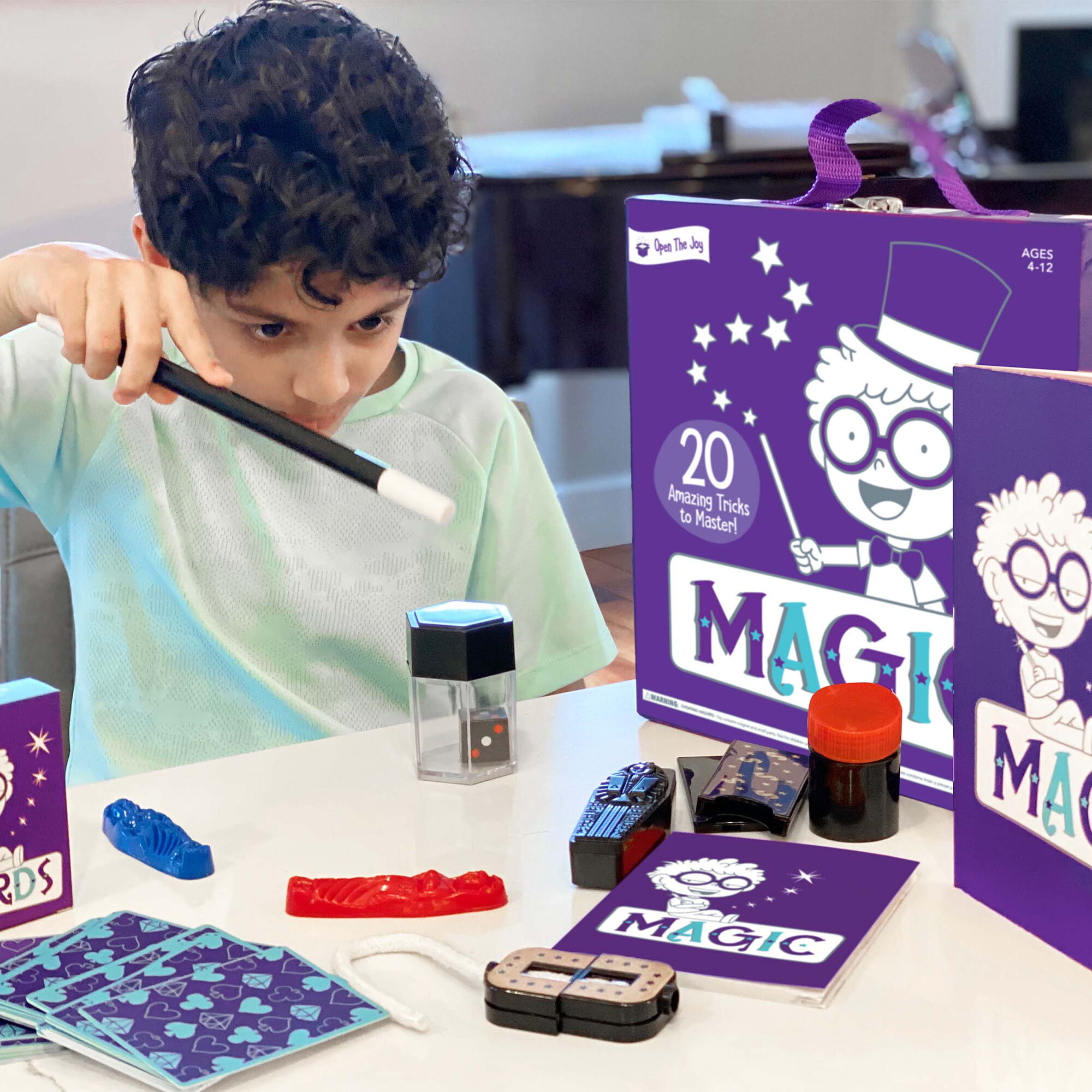 Magic Activity Bag: Build Confidence