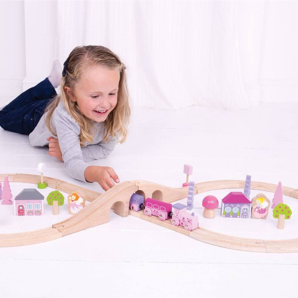 Bigjigs fairy figure of eight train set hotsell