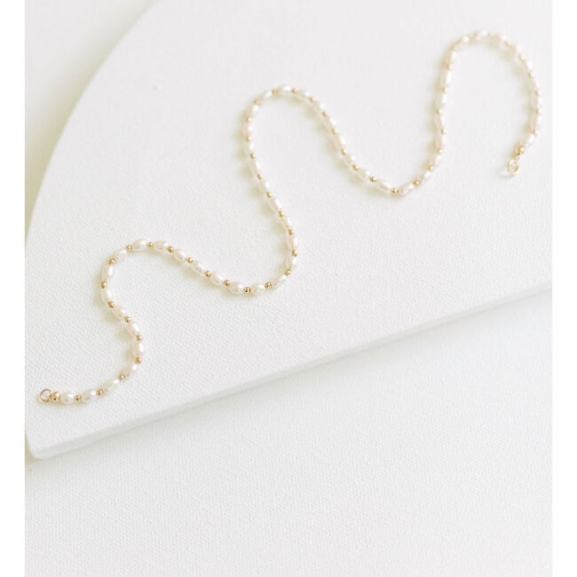 The World Is You Oyster Necklace & Bracelet Kid Set, Pearl
