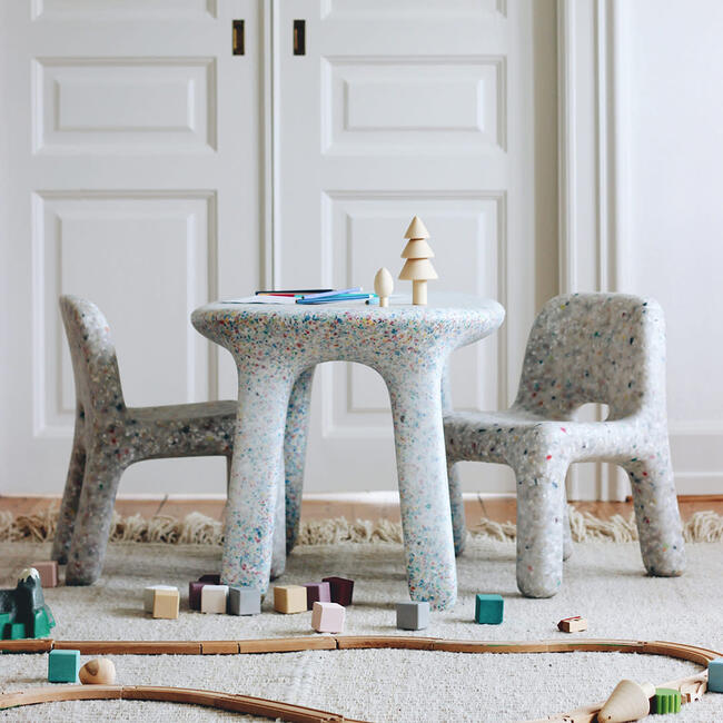Charlie Chair, Off-White - Kids Seating - 3