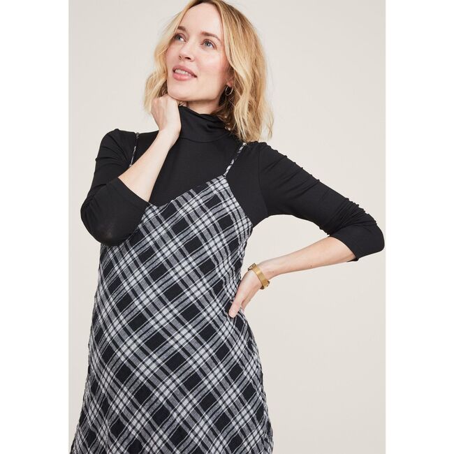 The Women's Jersey Turtleneck, Black - Sweaters - 3