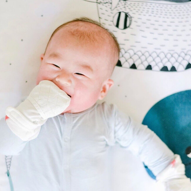 Baby Mitts, Diamond Dots - Gloves - 2