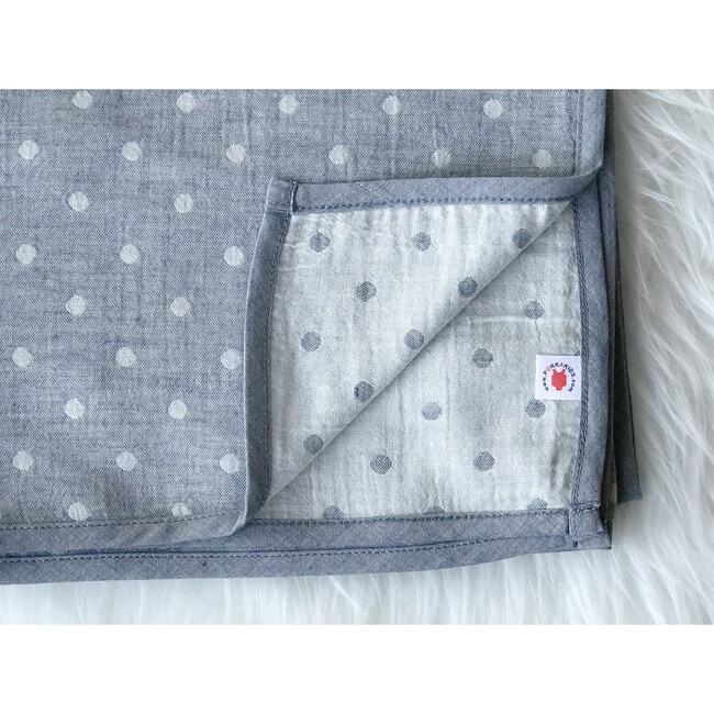 100% GOTS-Certified Organic Cotton Blanket, Charcoal
