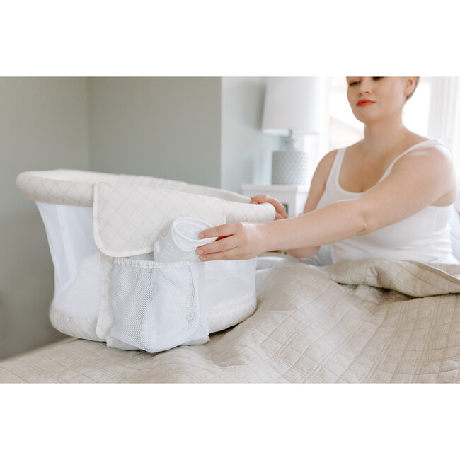 HALO® Bassinest® Swivel Sleeper Essentia Series, Nautical Net - Bassinets - 4