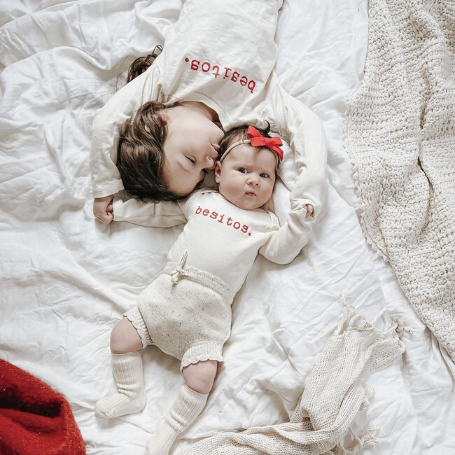 Besitos Long Sleeve Onesie, Red - Onesies - 3