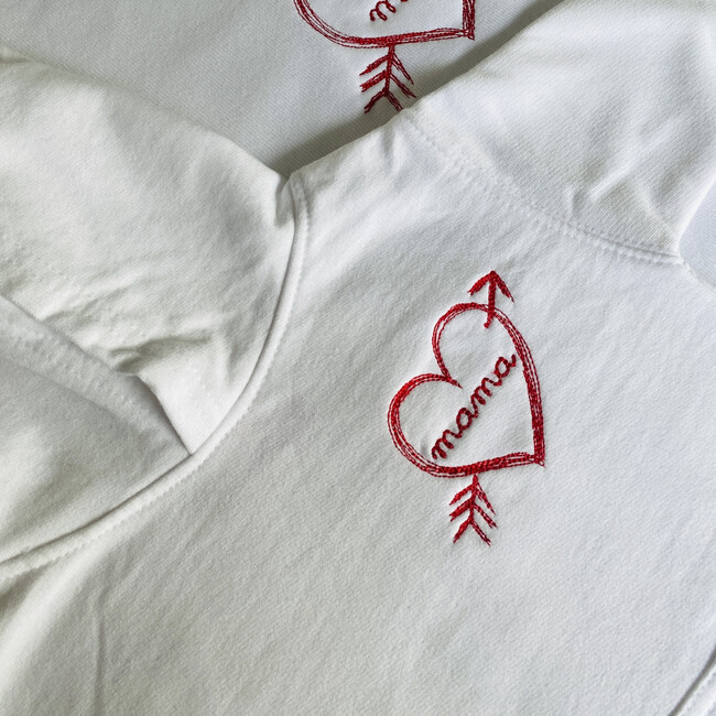 "Mama" Embroidered Heart Bow + Arrow Baby Pullover Fleece Hoodie, White