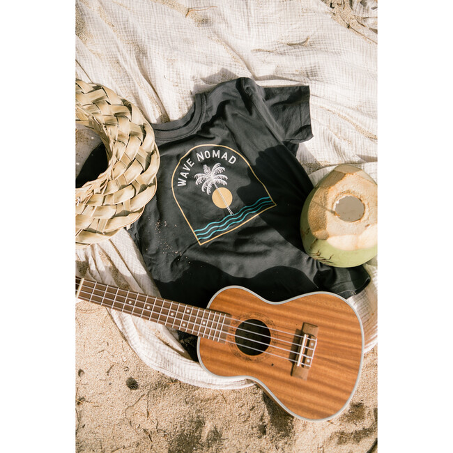 Wave Nomad Vintage Tee, Black - Tees - 2