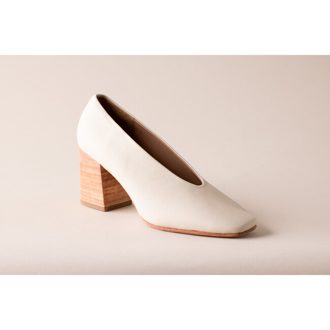 Women's Salvador Pump, Bone - Dress Shoes - 3
