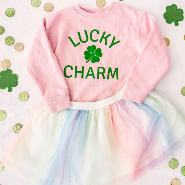 Lucky Charm LS Sweatshirt, Light Pink - Sweatshirts - 6