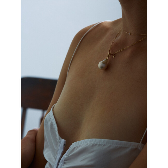 Pearl and Toggle Necklace - Necklaces - 3