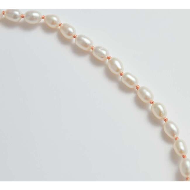 Girls Rice Pearl Necklace, Pink - Necklaces - 3