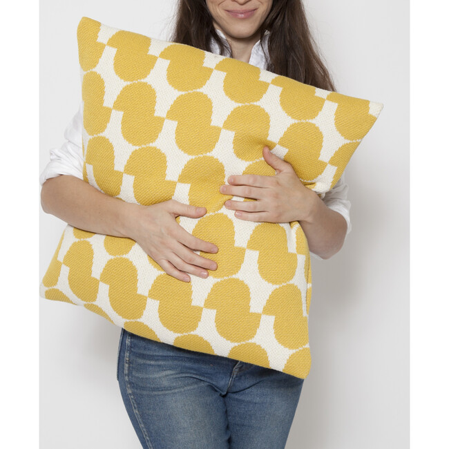 Indoor/Outdoor Juki Pillow, Yellow/Ivory