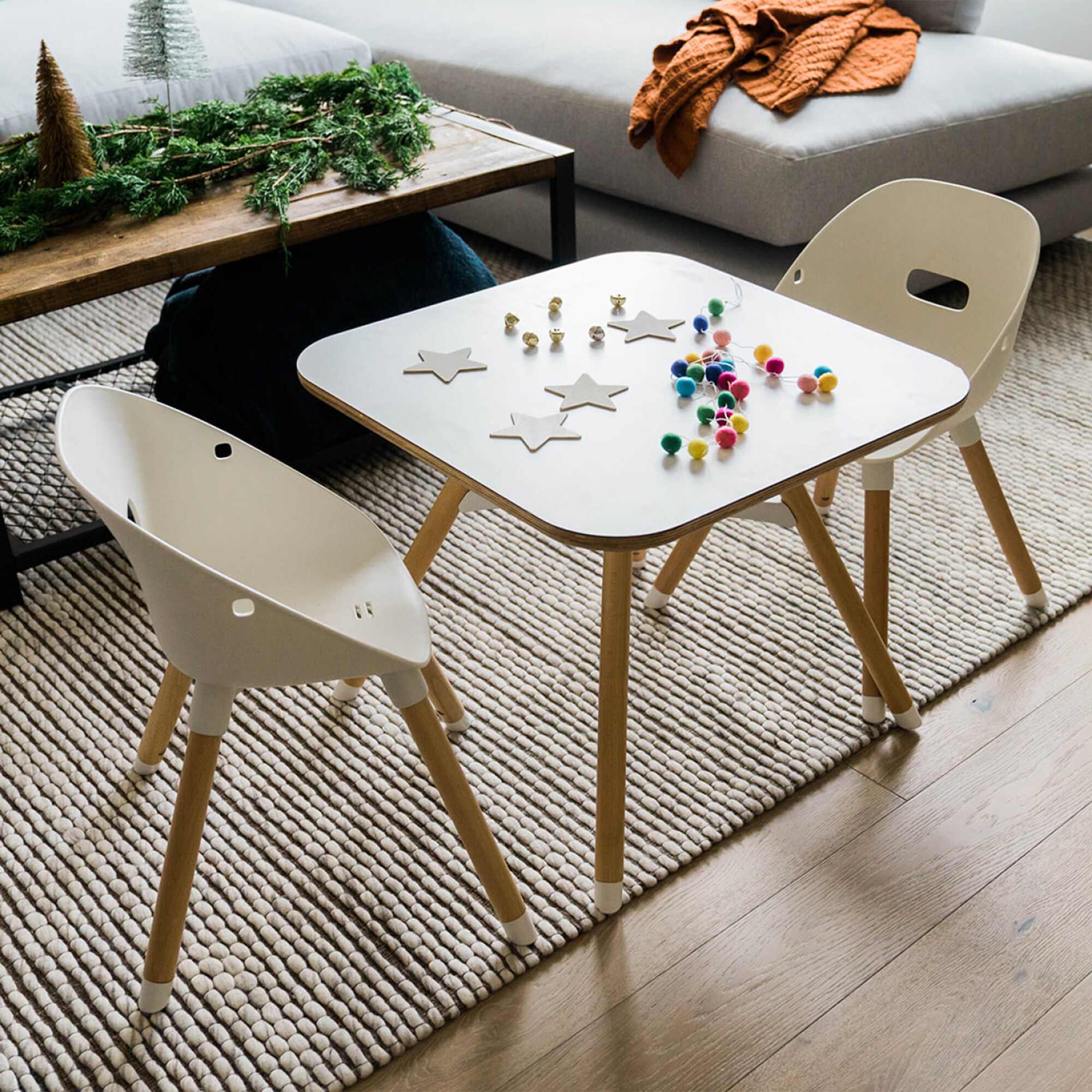 Play To Learn - Jogo De Cartas - Furniture In The House