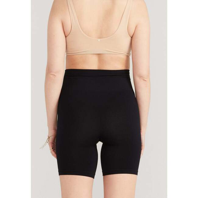 The Women's Body Rib Bike Short, Black - Shorts - 4