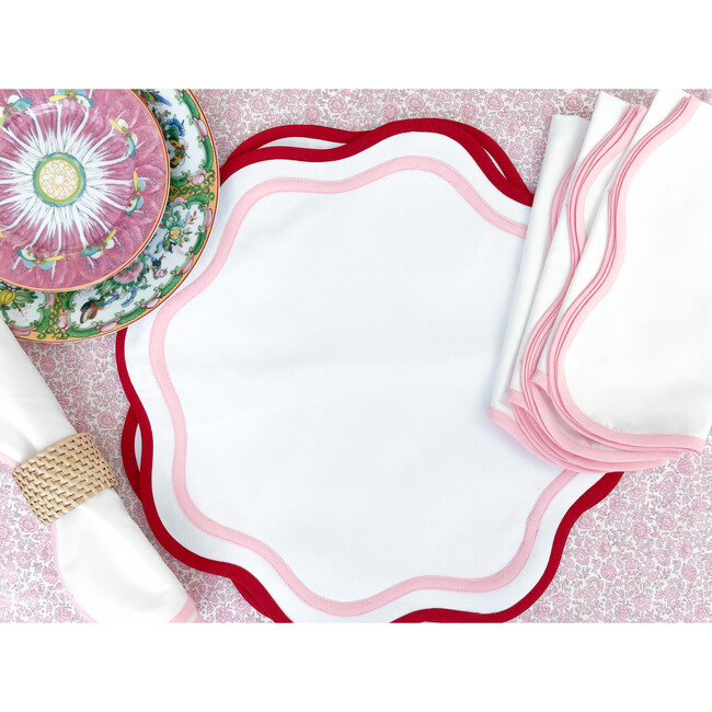 Scalloped Placemat, Pink and Red - Tableware - 2