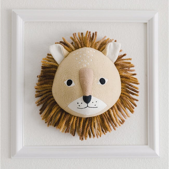 Lion Plush Head Wall Décor, Kendi - Wall Décor - 4