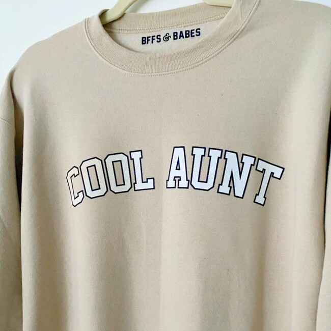 Women's Cool Aunt Graphic Sweatshirt - Sweatshirts - 2
