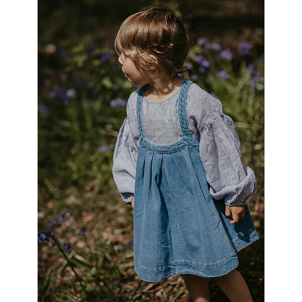 The popular simple folk denim pinafore