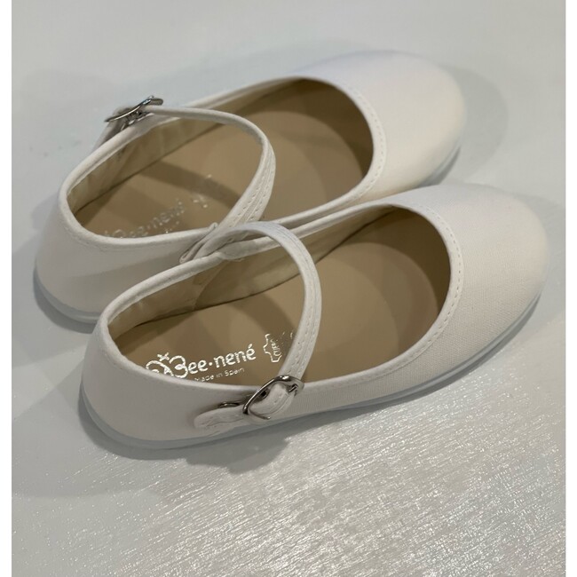 Linen Mary Jane Shoe, White