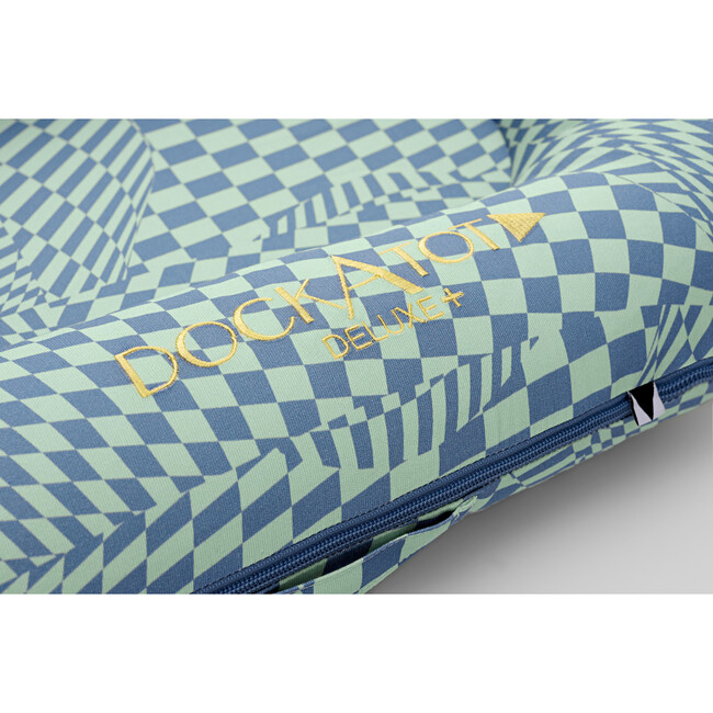 Deluxe+ Cover, New Wave - Playmats - 5