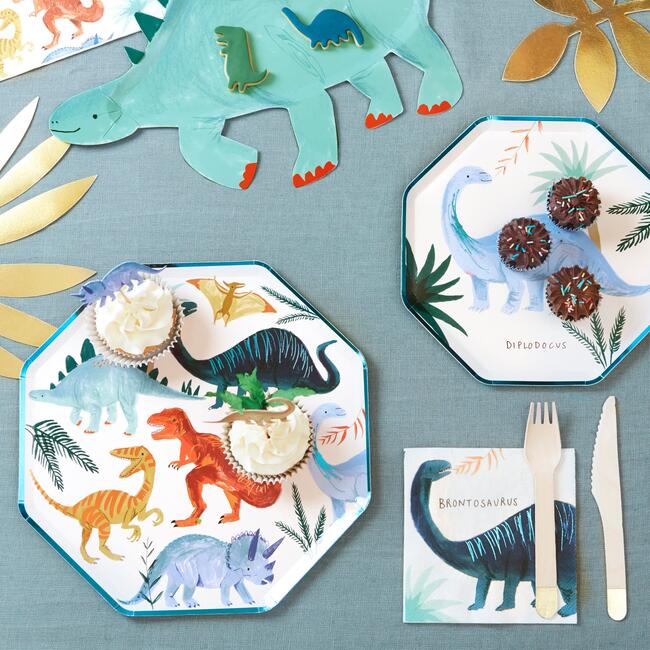 Dinosaur Kingdom Dinner Plates - Party - 3