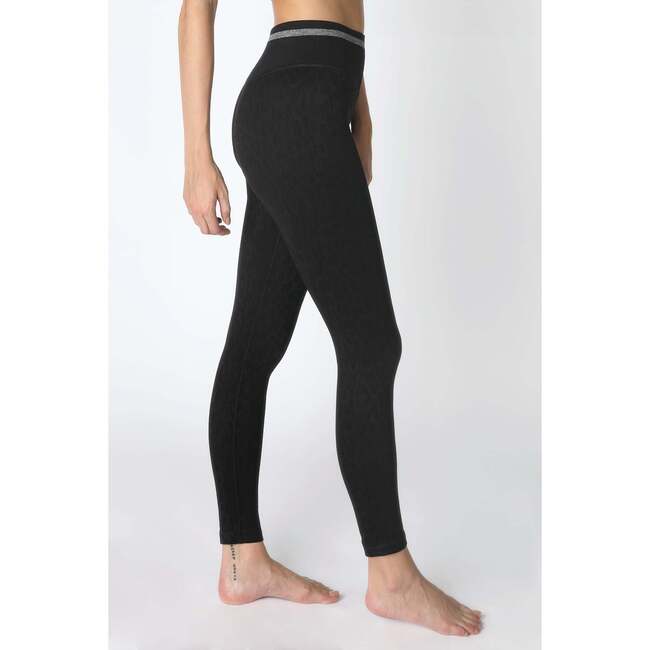 Women's Leo Stripe V-Back 7/8 Legging, Black - Leggings - 3